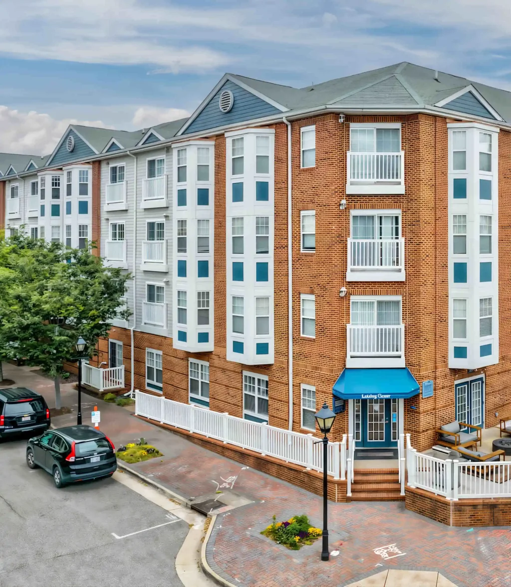 heritageatsettlerslanding exterior