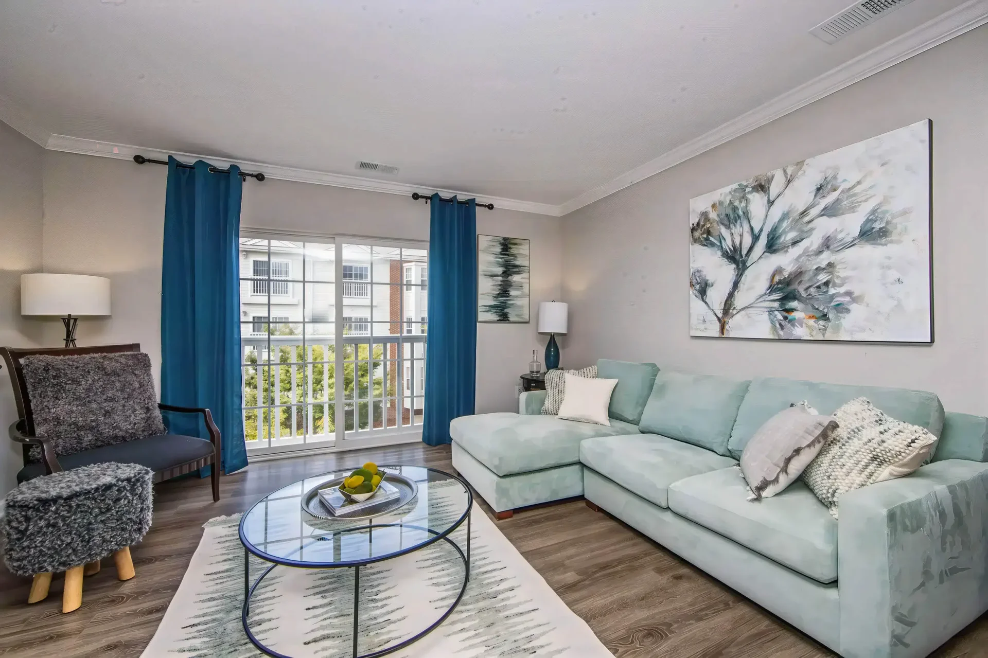 heritage at settlers landing hampton apartments for rent living room with balcony 1